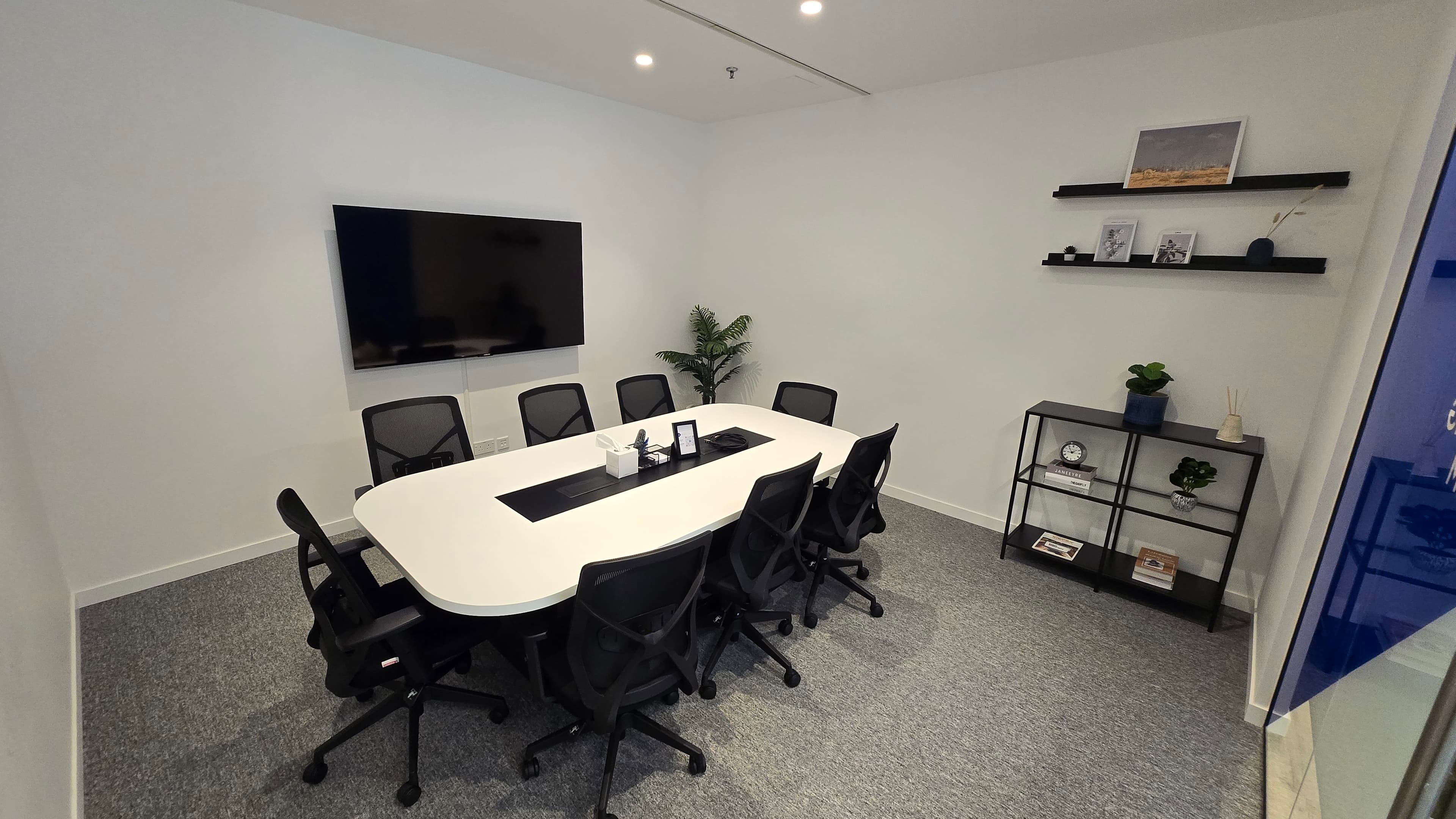 Meeting and event space at MAKTABI